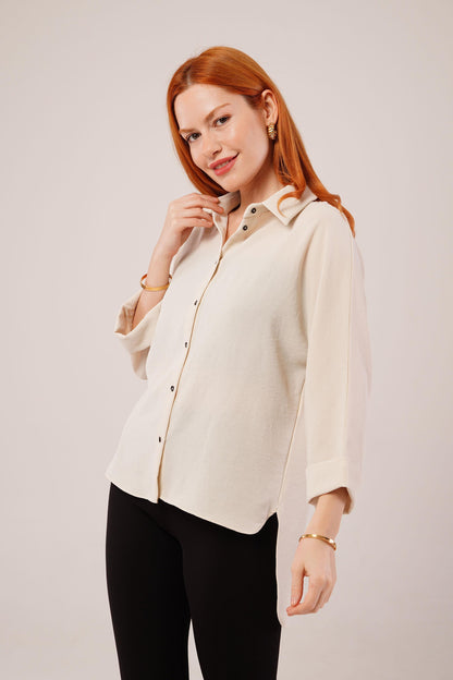 Kol Katlama Detaylı Bej Gömlek