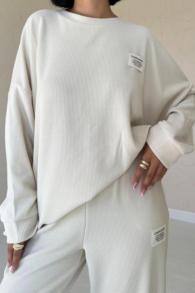 Bej Klasik Fitilli Kazak Ve Pantolon Takım