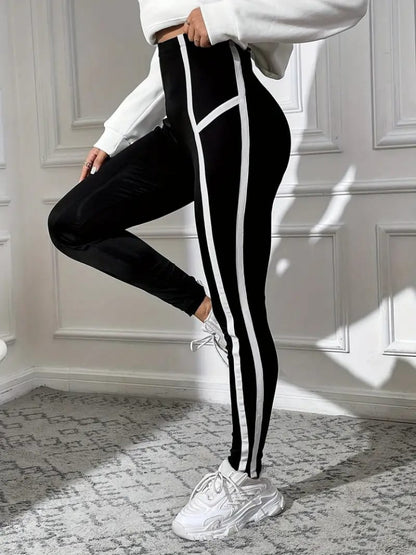 Kadın çizgili Egzersiz Dalgıç Tayt