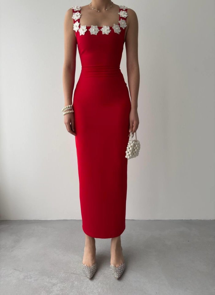 Mıng Çiçek Detaylı Elbise