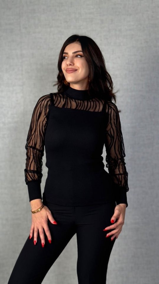 Kadın Uzun Kollu Bisiklet Yaka Kolları Tül Detay Kaşkorse Kumaş Bluz