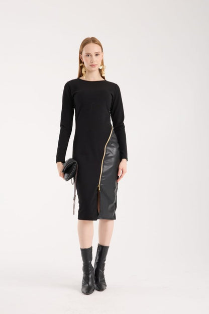 Kadın Bisiklet Yaka Uzun Kollu Deri Ve Fermuar Detay Mini Yırtmaçlı Elbise
