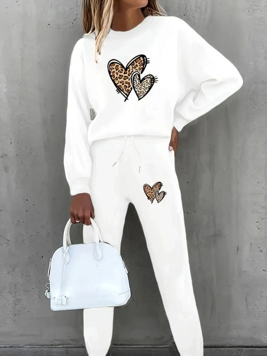 Kadın Uzun Kollu Bisiklet Yaka Kalp Desenli şardonlu üç Iplik Bluz Ve Pantolon Ikili Takım