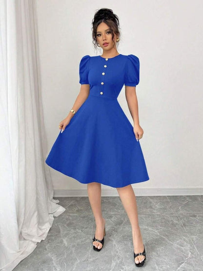 Kadın Kısa Kollu Bisiklet Yaka önden Düğmeli Ithal Krep Elbise