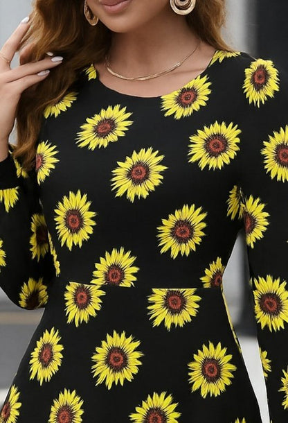 Kadın Uzun Kollu Bisiklet Yaka Desenli Kısa Krep Elbise