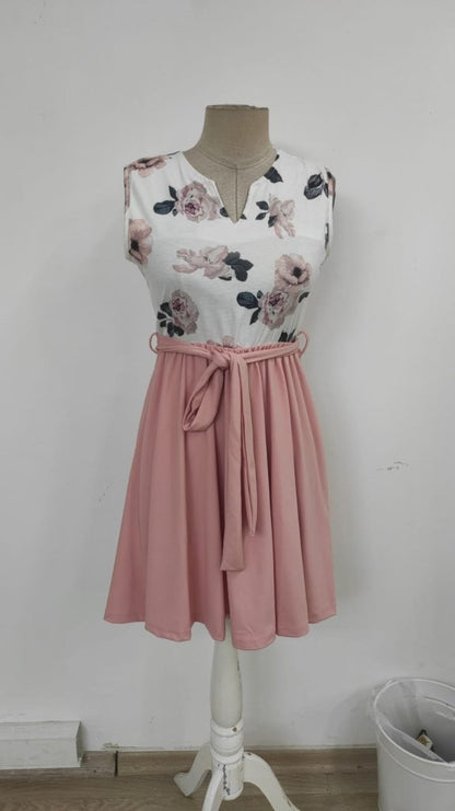 Kadın Sıfır Kollu V Yakalı çiçek Baskılı Beli Kuşaklı Dalgıç Elbise