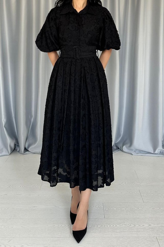 Siyah Kemerli Balon Kollu Elbise