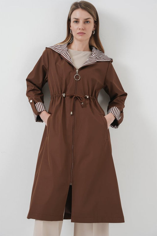 9091 Beli Büzgülü Kapşonlu Trençkot - M. Kahverengi