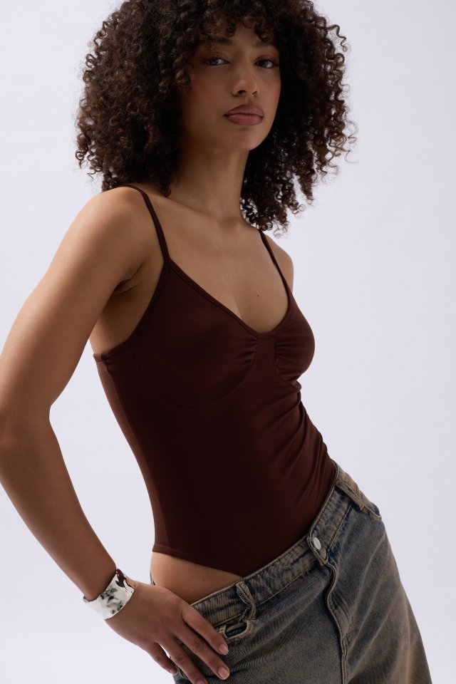 Önü Büzgülü Askılı Bodysuit