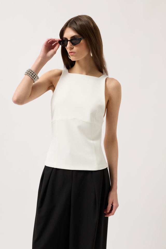 Sırt Kurdele Detay Bluz