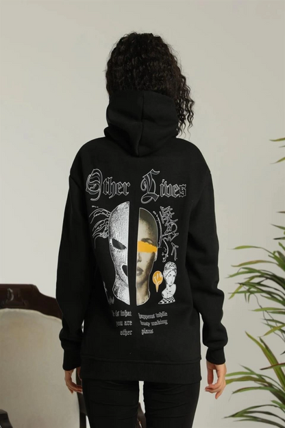 Oversize Üç İplik Kapüşonlu Sweatshirt - Siyah 'Other Lives' Ön Ve Arka Baskılı, Şardonlu Kışlık, Rahat Günlük Model Siiyah