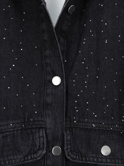 Serpme Taş Detaylı Kapaklı Cepli Kot Ceket -Siyah