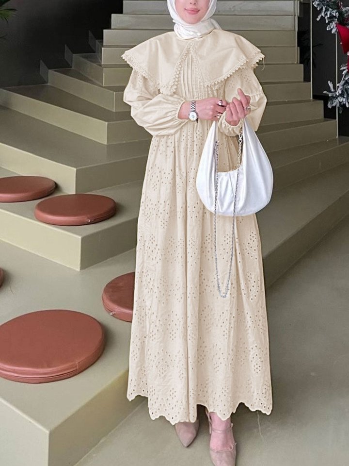 Pelerin Yaka Dantel Detaylı Elbise  -Bej