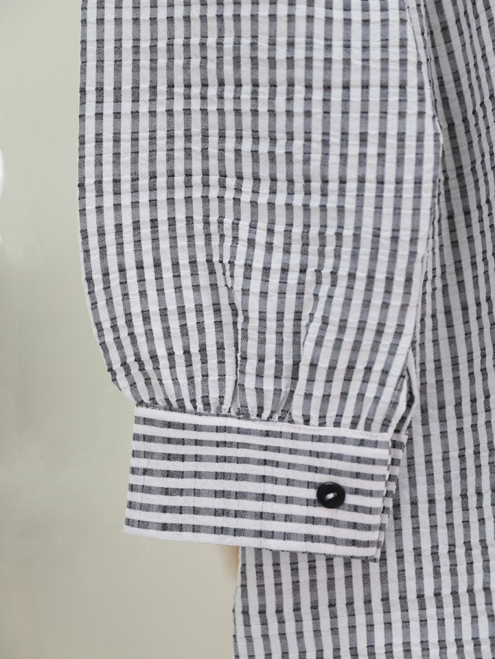 Boydan Düğmeli Bağcıklı Çizgili Bürümcük Gömlek -Gri