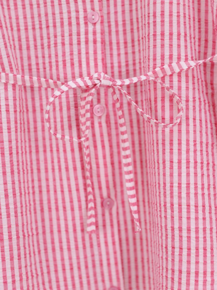 Boydan Düğmeli Bağcıklı Çizgili Bürümcük Gömlek -Pembe