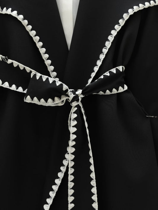 Kenarı Nakışlı Kemerli Bebe Yaka Kimono -Siyah