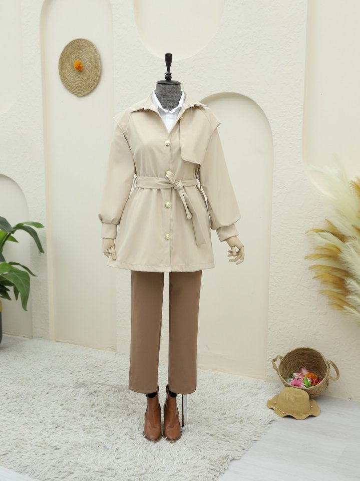 Broş Düğmeli Çift Düğmeli Kemerli Trençkot -Bej