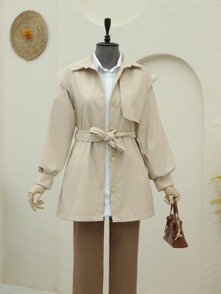 Broş Düğmeli Çift Düğmeli Kemerli Trençkot -Bej