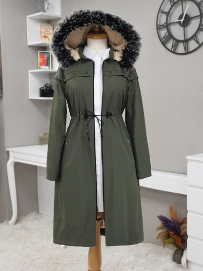 Çıkma Kapşonlu Yıldız Metal Detaylı Kaban -Haki