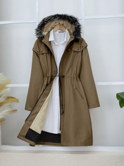 Çıkma Kapşonlu Yıldız Metal Detaylı Kaban -Taba