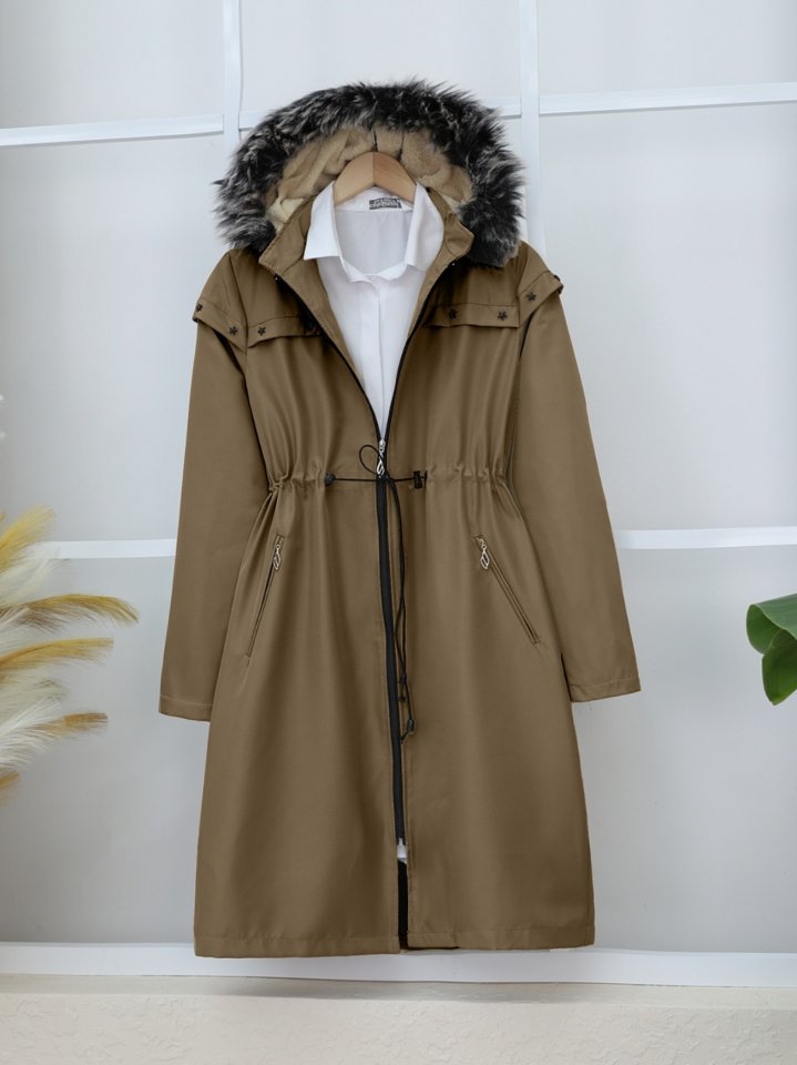 Çıkma Kapşonlu Yıldız Metal Detaylı Kaban -Taba