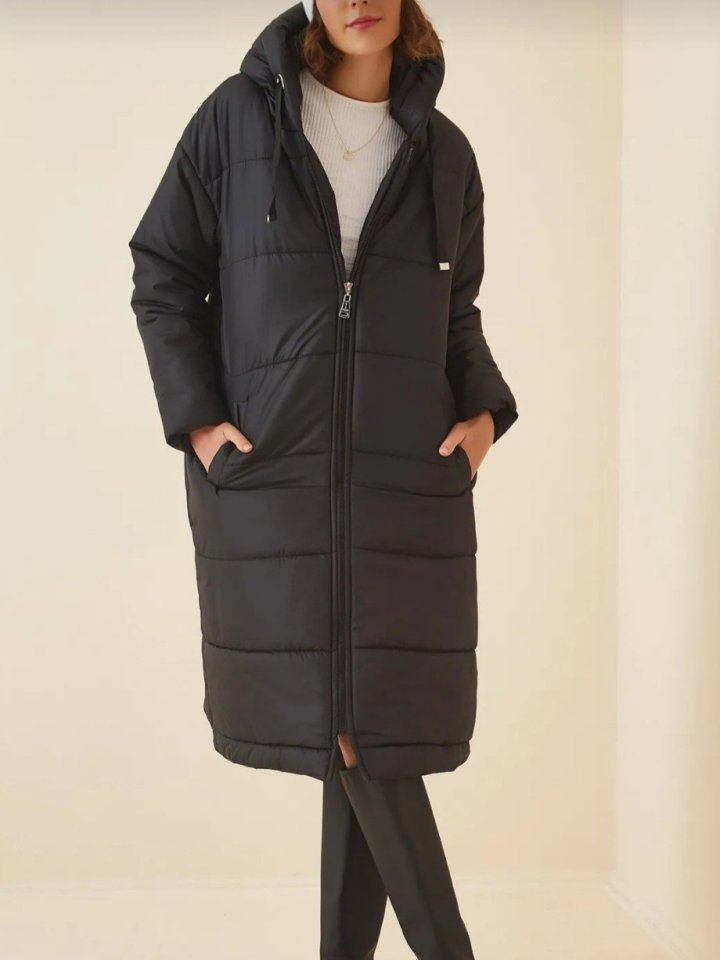 Sabit Kapşonlu Kuş Gözü Detaylı Uzun Kaban -Siyah