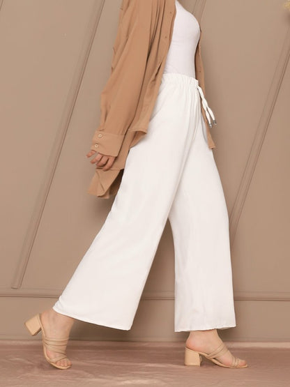 Bağcık Detaylı Bol Paça Beli Lastikli Pantolon -Beyaz