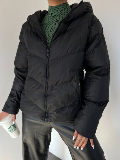 Sabit Kapşonlu Fermuarlı Kışlık Mont -Siyah