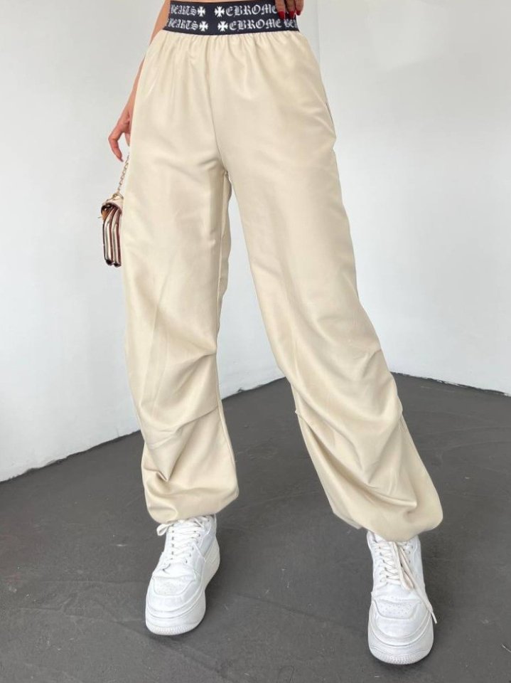 Beli Bantlı Paçası Lastikli Pantolon -Bej