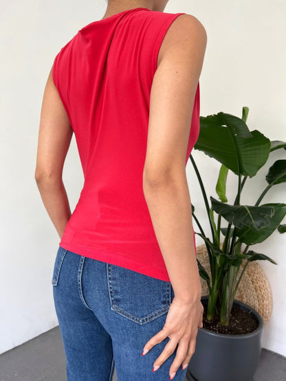 Bisiklet Yaka Sıfır Kol Sandy Bluz -Kırmızı