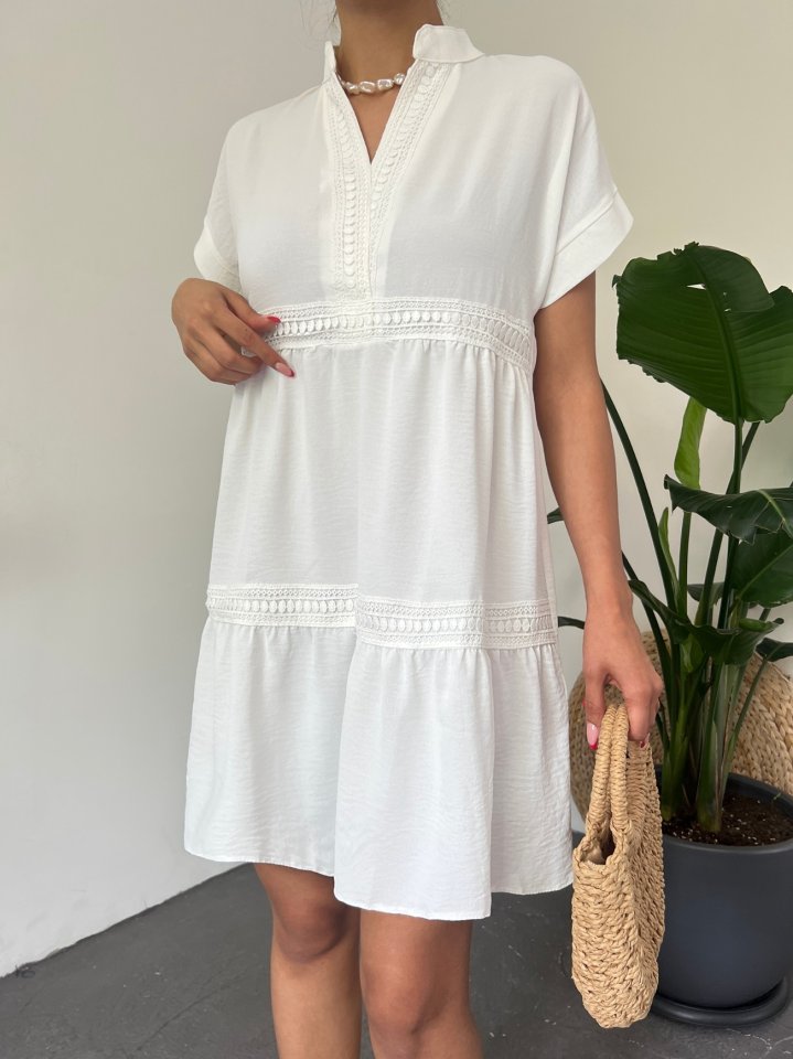 V Yaka Fistolu Ayrobin Elbise -Beyaz