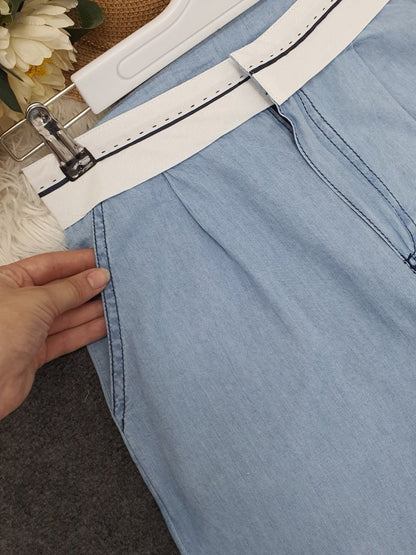 Beli Kancalı Kemer Detaylı İnce Kot Pantolon -Açık Mavi