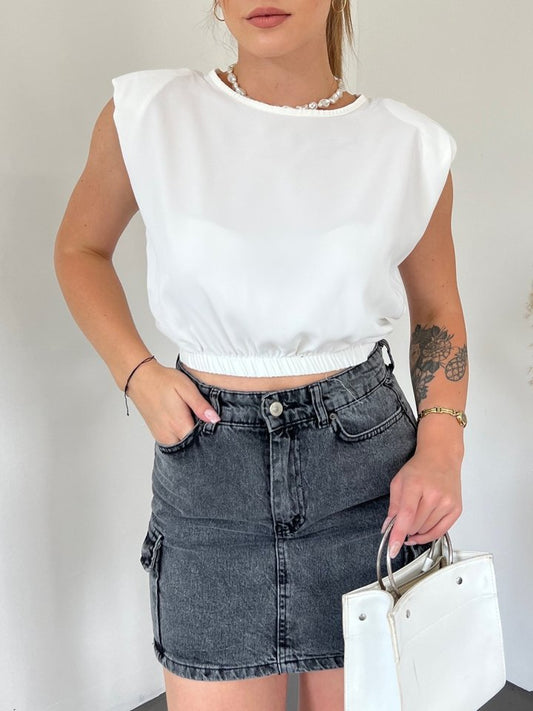 Omuzları Vatkalı Beli Lastikli  Bluz -Beyaz