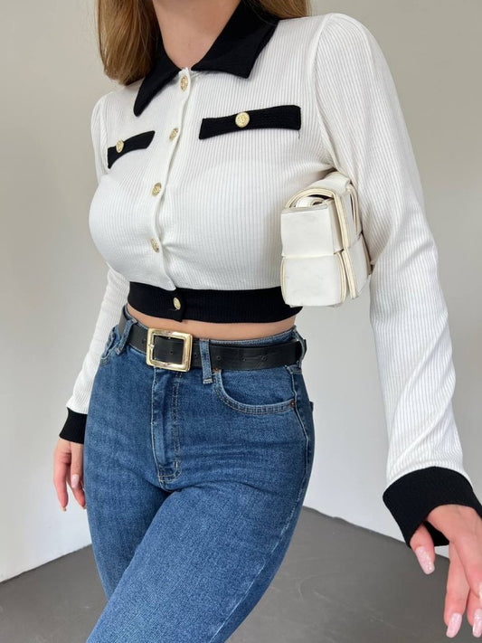 Düğmeli Cep Detaylı Crop Hırka -Beyaz