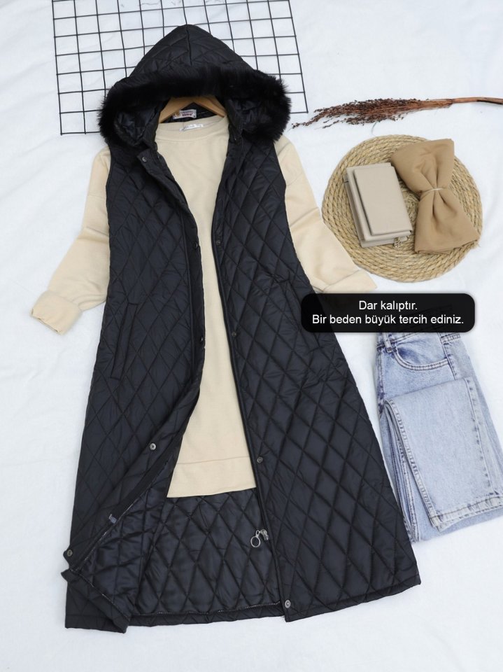 Çıkma Kapşonlu Kapitone Uzun Yelek -Siyah