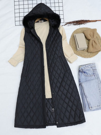 Çıkma Kapşonlu Kapitone Uzun Yelek -Siyah