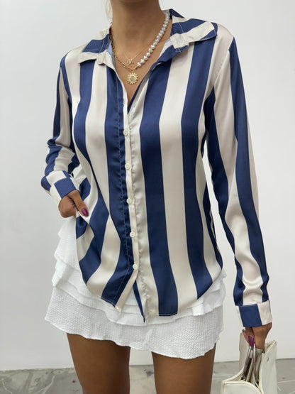 Boydan Düğmeli Arkası Uzun Saten Gömlek-Laci