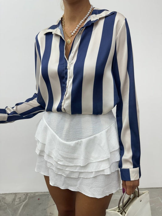 Boydan Düğmeli Arkası Uzun Saten Gömlek-Laci