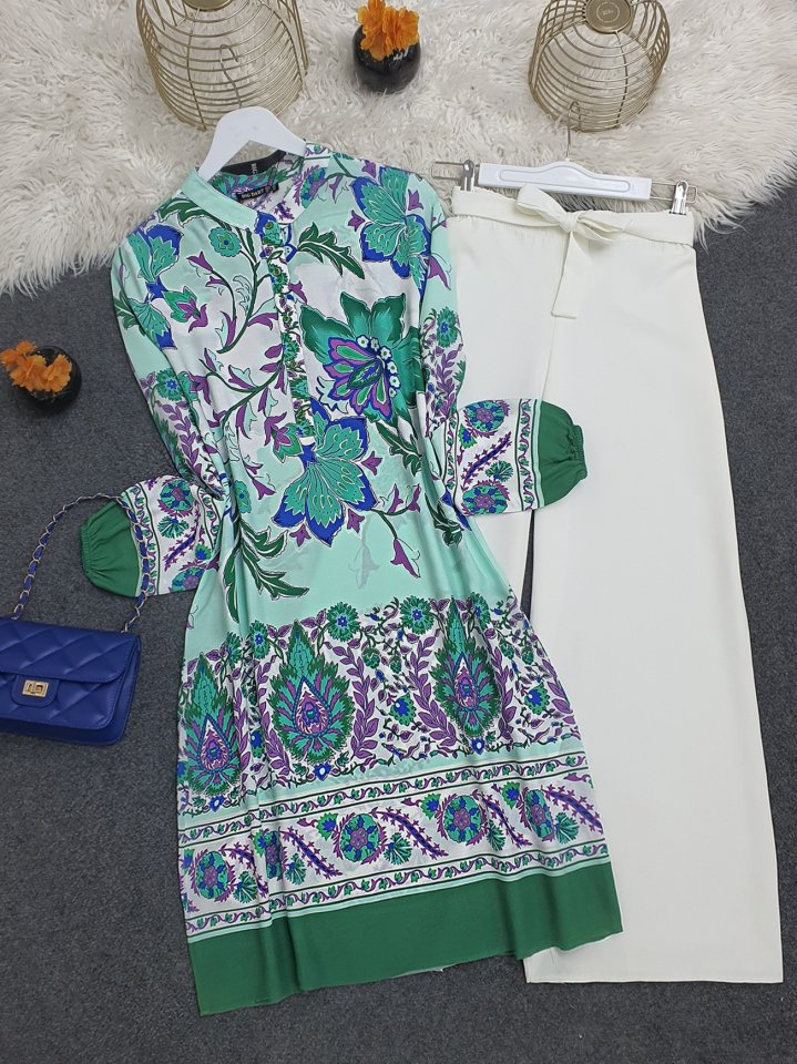 Çiçek Desenli Yarım Düğmeli Pamuk Viskon Tunik -Yeşil