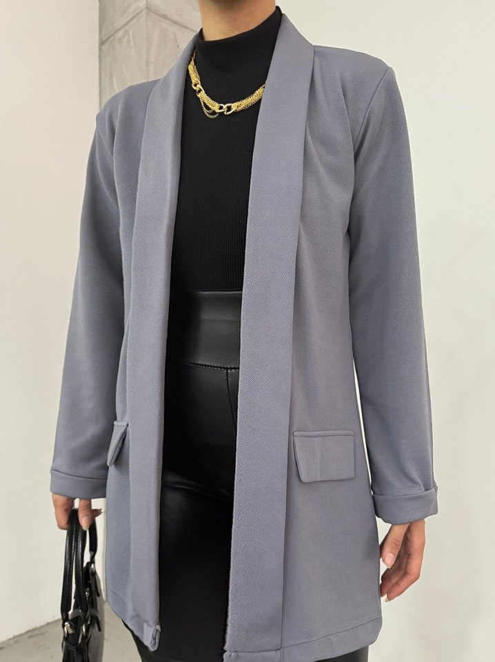 Yakası Ve Kolu Katlamalı Cep Detaylı Krep  Ceket -Gri