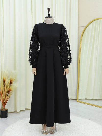 Kabartma Çiçekli Tül Kollu Kemerli Elbise -Siyah