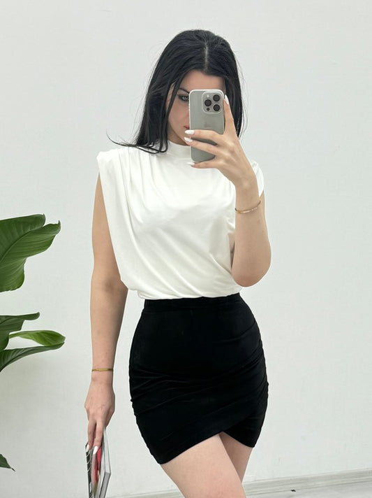 Sıfır Kol Vatkalı Sandy Bluz -Beyaz