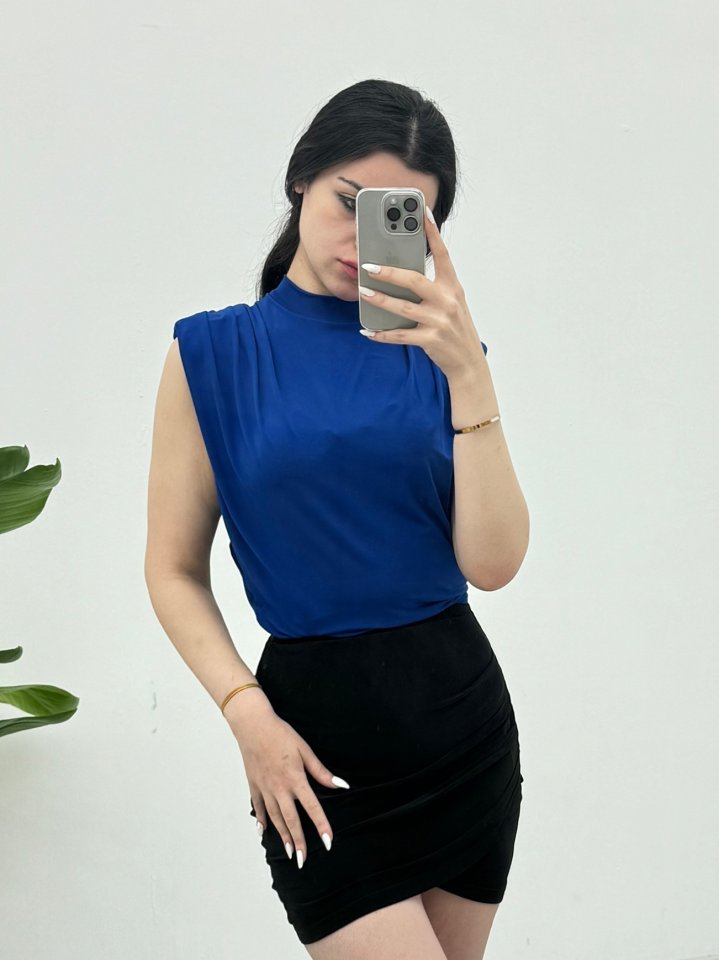 Sıfır Kol Vatkalı Sandy Bluz -Saks