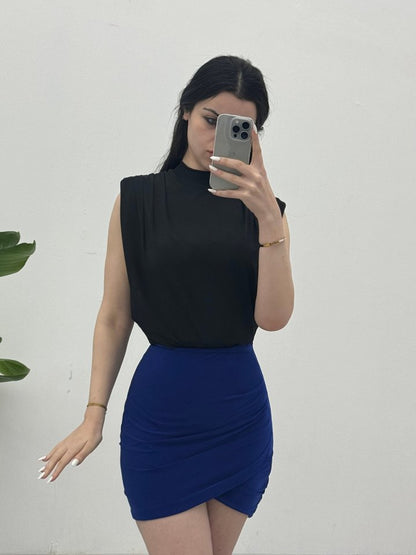 Sıfır Kol Vatkalı Sandy Bluz -Siyah