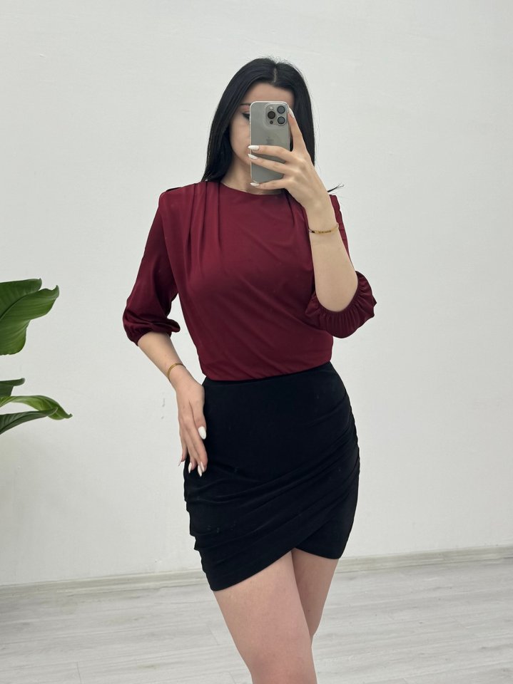 İçi Tulumlu Omuzdan Büzgülü Vatkalı Sendy Bluz -Bordo