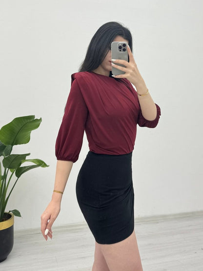 İçi Tulumlu Omuzdan Büzgülü Vatkalı Sendy Bluz -Bordo