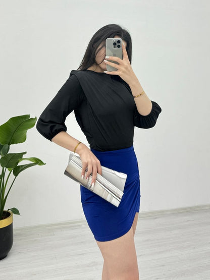 İçi Tulumlu Omuzdan Büzgülü Vatkalı Sendy Bluz -Siyah