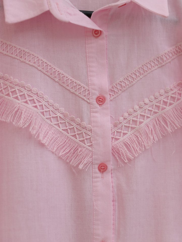 Güpür Püsküllü Ham Keten Balon Kol Gömlek  -Pudra