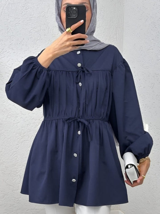 Taşlı Düğmeli Kolu Lastikli Bağlama Detaylı Gömlek -Laci