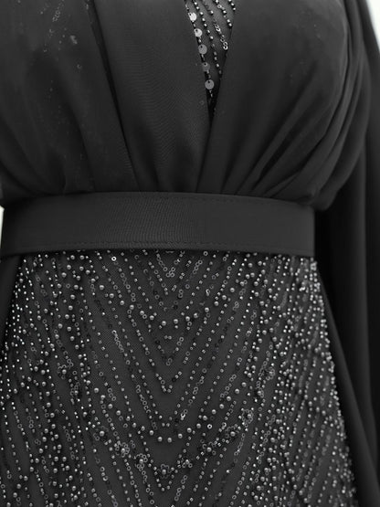 Boncuk Ve Pul Detaylı Kemerli Şifon Abiye -Siyah